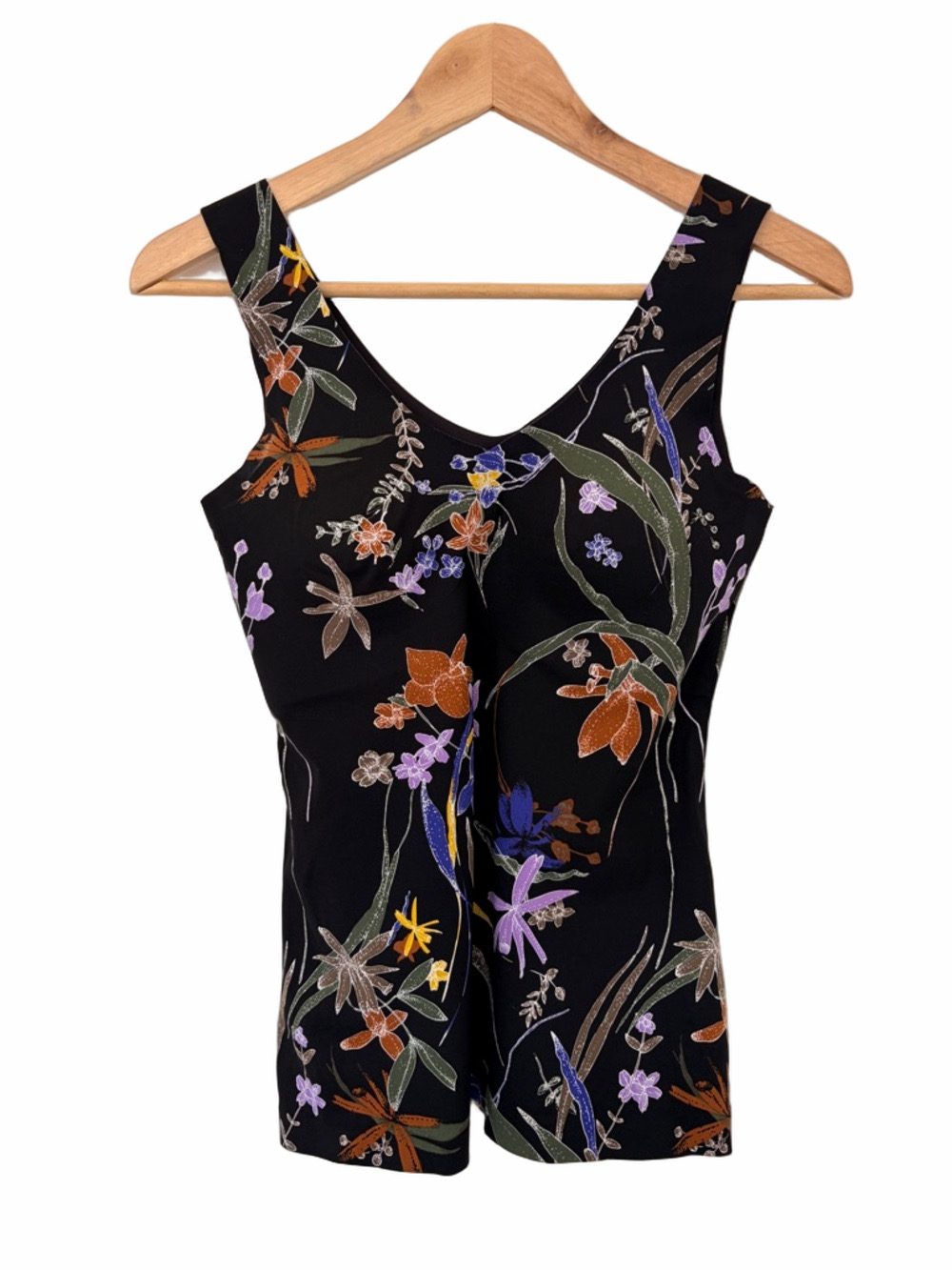 KNIX BLACK FLORAL PRINT LUXELIFT TANK TOP WITH CUPS, MEDIUM